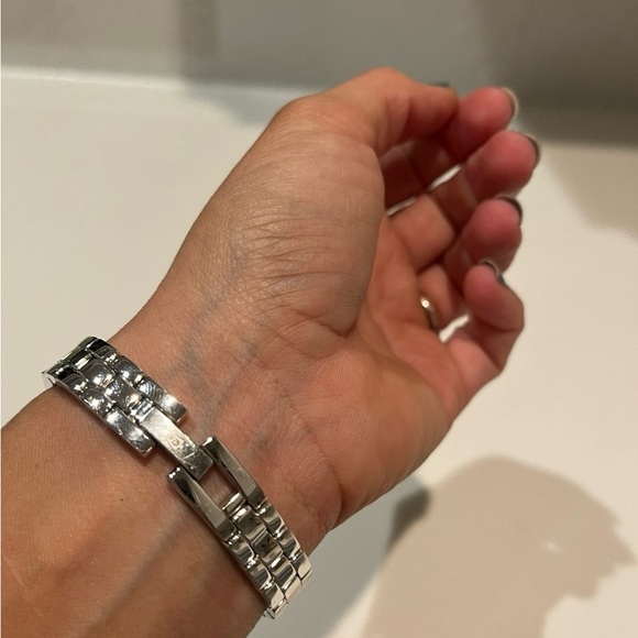 Bulova women’s watch - Picture 4 of 7